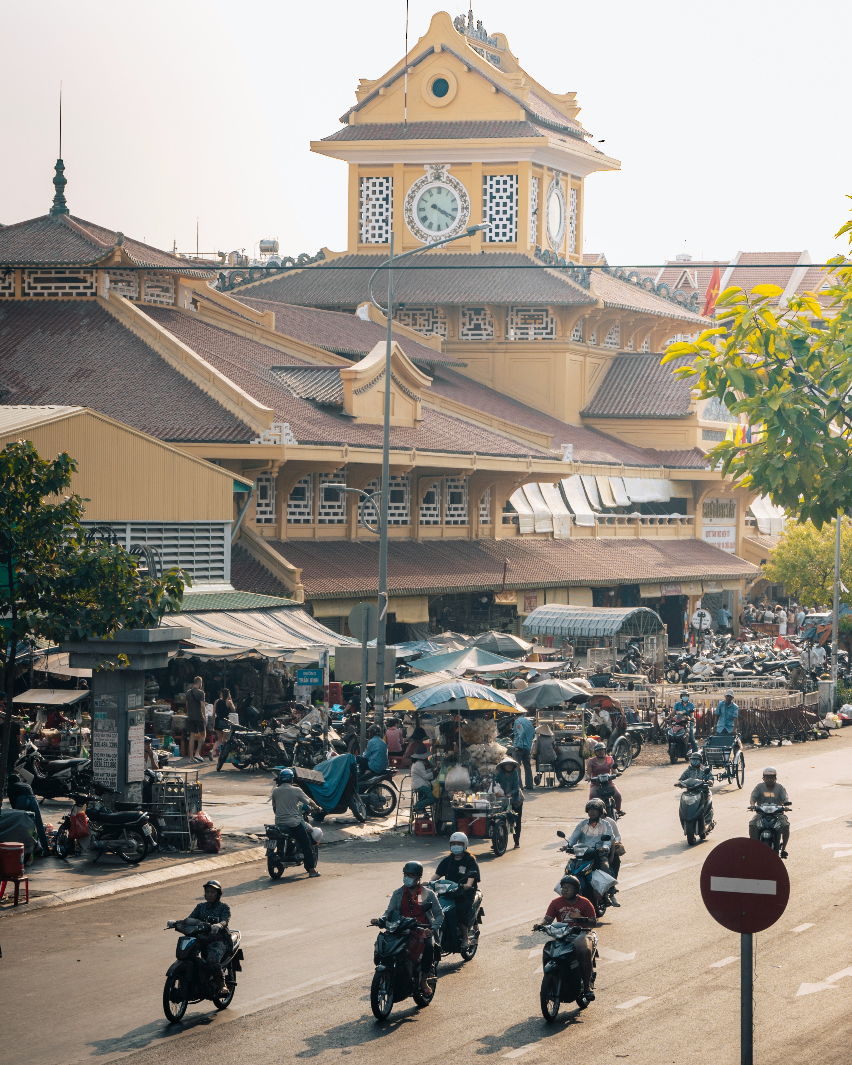 Bình Tây Market, Sài Gòn